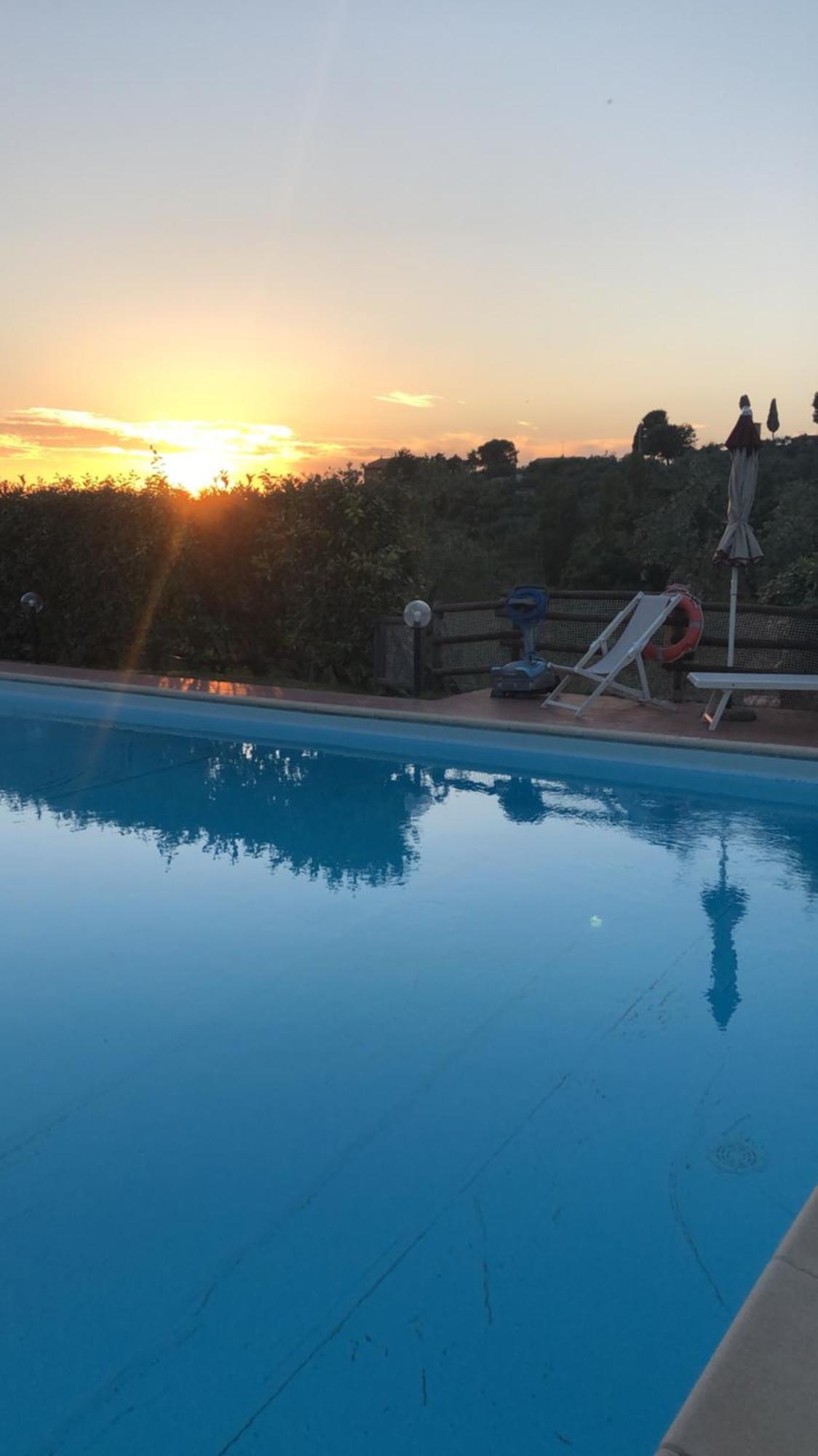 Podere Cortesi Agriturismo Molinaccio Santa Luce Kültér fotó