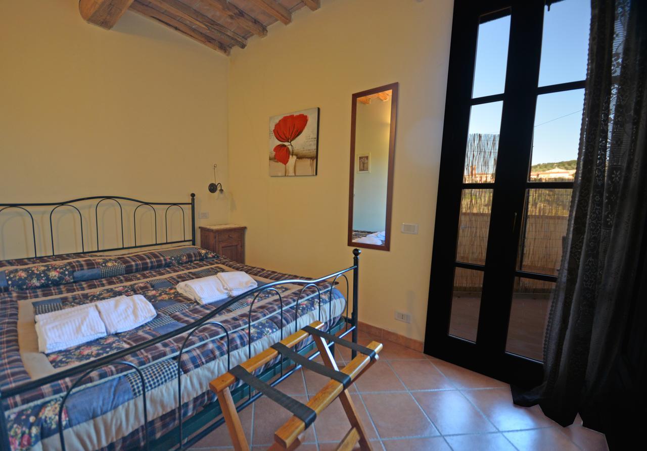 Podere Cortesi Agriturismo Molinaccio Santa Luce Kültér fotó